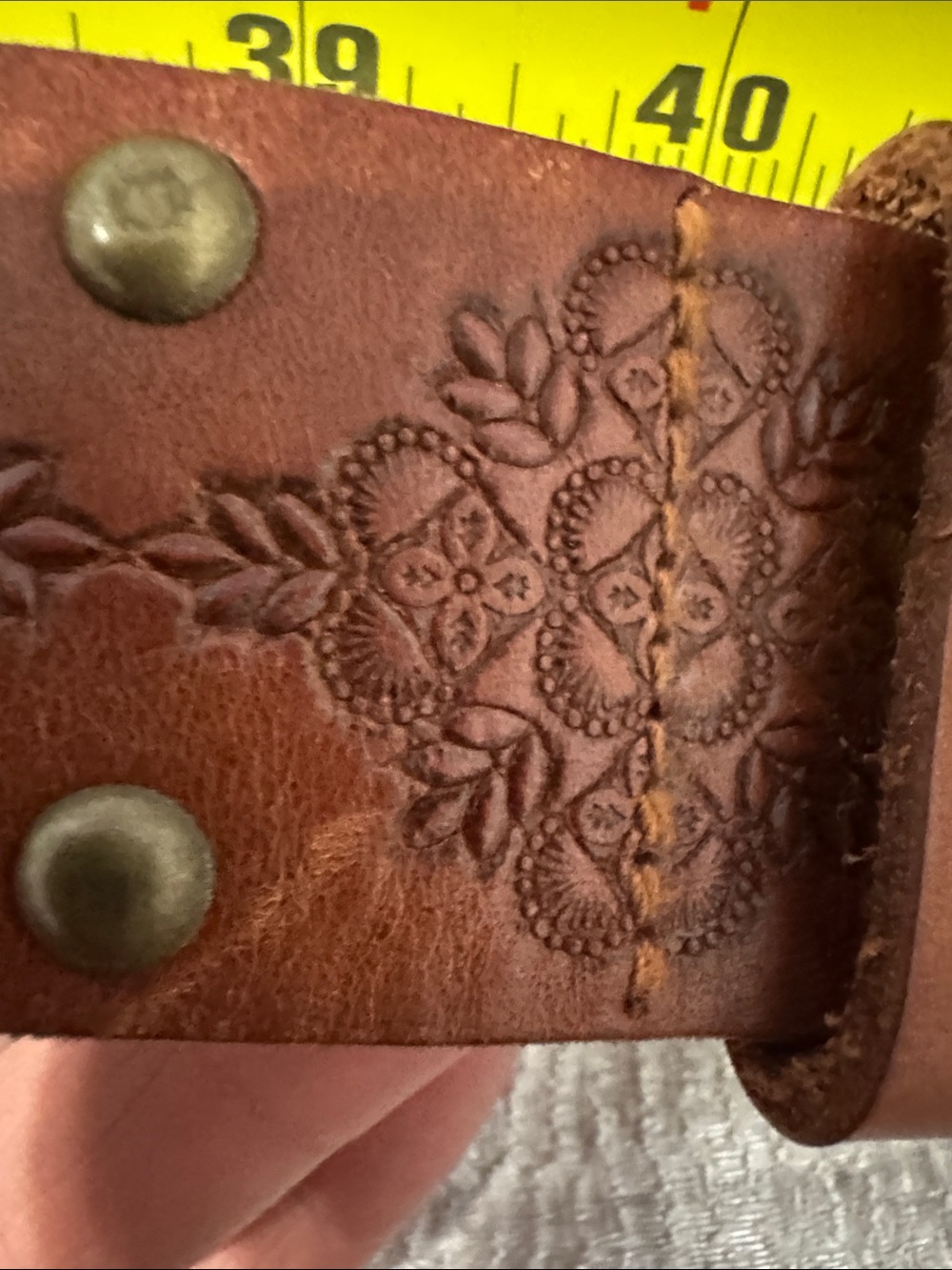 Fossil women’s Brown Studded Embossed Leather Belt - Picture 5 of 5